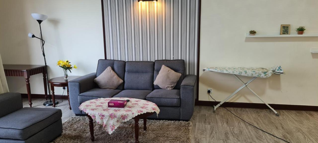 Raymond Suites At Berjaya Times Square 쿠알라룸푸르 외부 사진