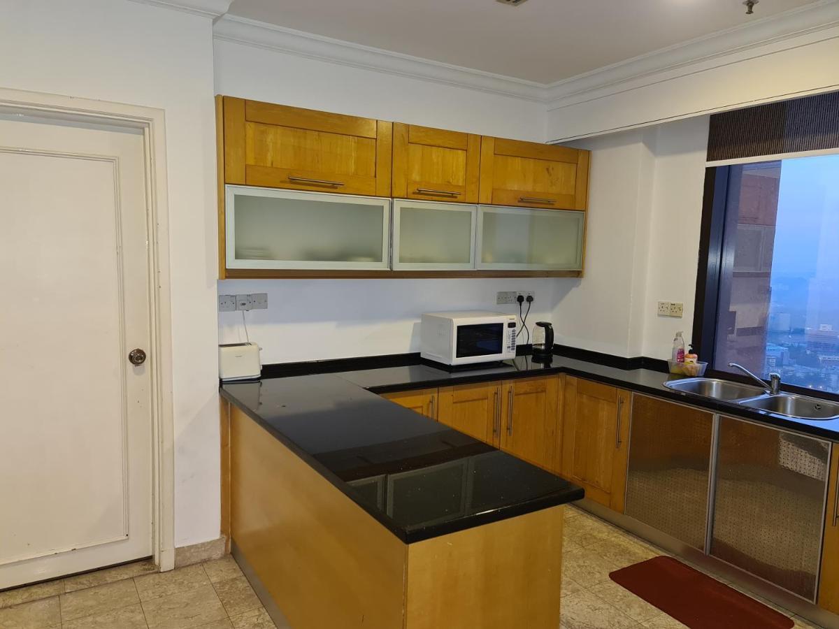 Raymond Suites At Berjaya Times Square 쿠알라룸푸르 외부 사진