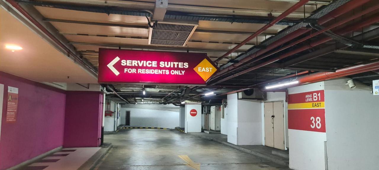 Raymond Suites At Berjaya Times Square 쿠알라룸푸르 외부 사진